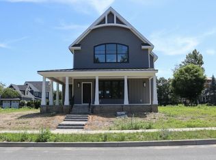 2 Nicole Ave, Saratoga Springs, NY 12866