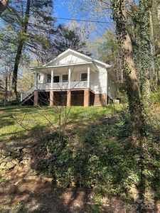3746 S Lake Summit Rd, Saluda, NC, 28773