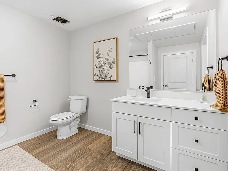 Asher Apartments - LIMITED-TIME OFFER 8 WEEKS FREE! — Photo 92
