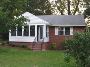 909 Wayland Ct SE, Smyrna, GA 30080