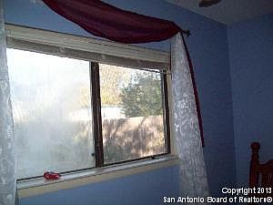 5th image of 9819 Valley Cabin