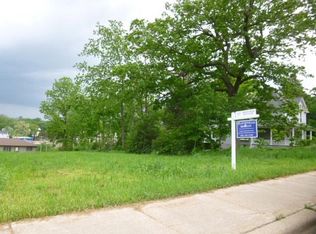 350 Ellen St, Platteville, WI 53818