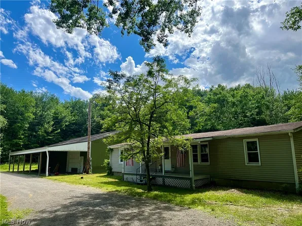 125 Porter Rd, Atwater, OH 44201