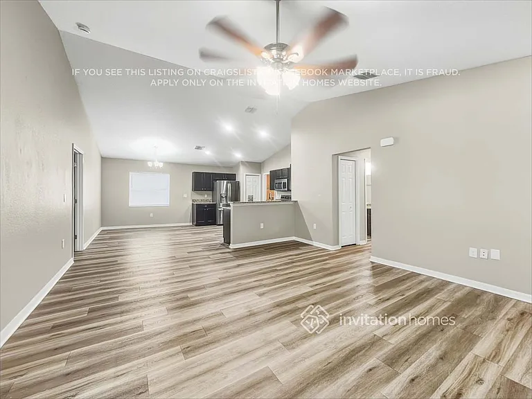 5120 33rd Ave E — Photo 5