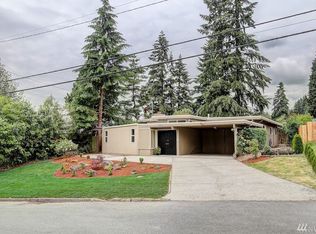 15612 SE 10th St, Bellevue, WA 98008