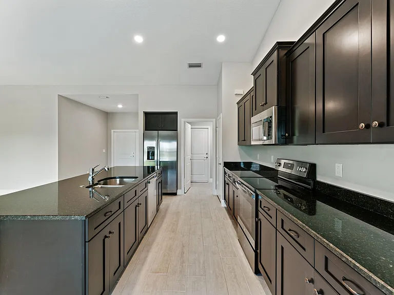 20365 Marie Ct — Photo 4