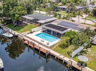 1721 SW 22nd Ave, Fort Lauderdale, FL 33312