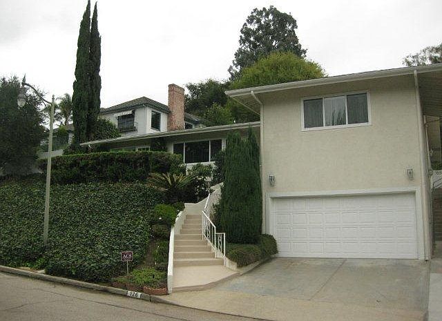 1st image of 126 N Thurston Ave
