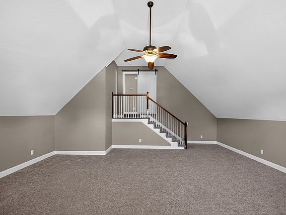 4th image of 1508 Green Grove Way