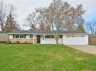 2772 Country Club Blvd, Rocky River, OH 44116