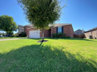 5821 Mirror Ridge Dr, Fort Worth, TX 76179