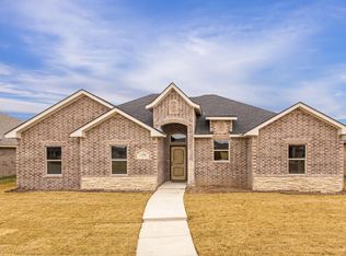 7406 Providence Dr, Amarillo, TX 79118