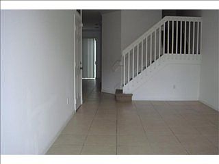 2nd image of 526 NE 21st Ave