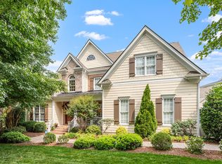 104 Reeve Hall Dr, Cary, NC 27519