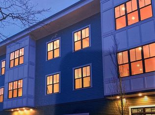 65 Green St UNIT 201, Jamaica Plain, MA 02130
