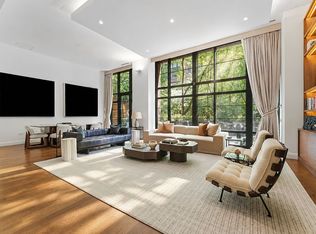 150 Charles St APT M2, New York, NY 10014