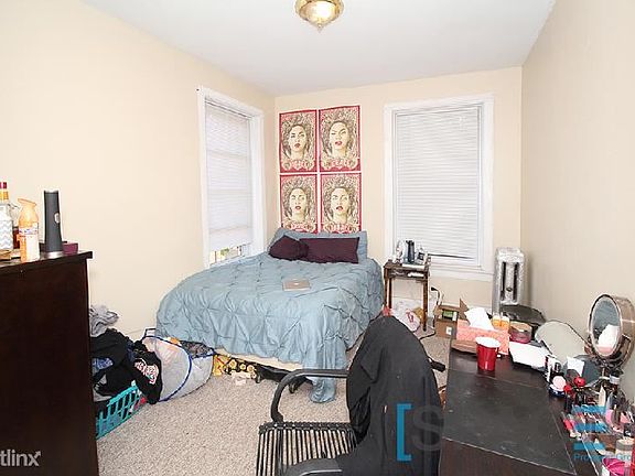 5th image of 4452 N Ashland Ave APT 104