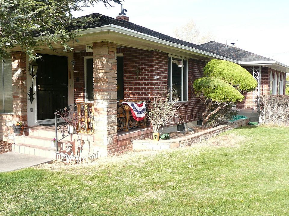 corner of Palisade & Lillian