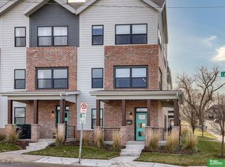 3129 California St, Omaha, NE 68131