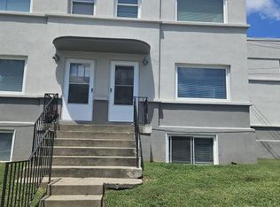 967 E Maple St, Jeffersonville, IN 47130