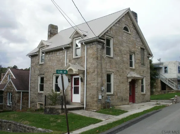 242 W Catherine St, Somerset, PA 15501