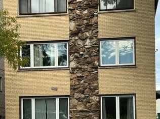 5472 W Higgins Ave APT 2A, Chicago, IL 60630