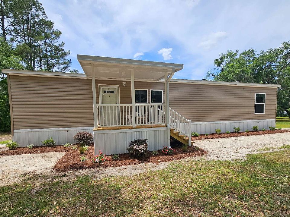 1st image of 202 NE Colvin Ave