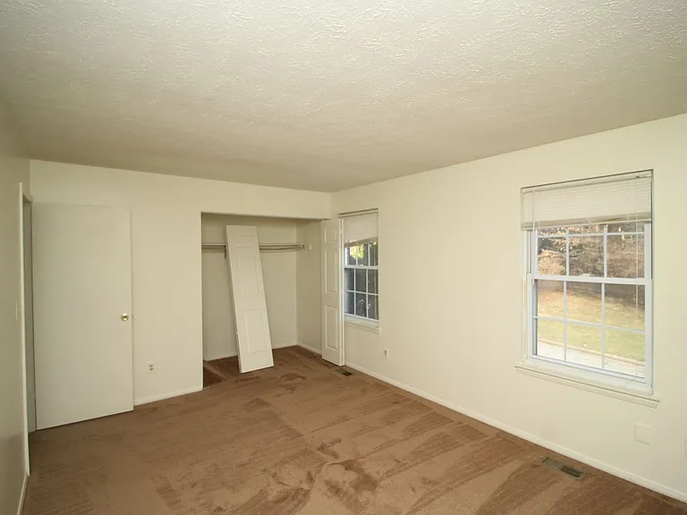 72 Stone Park Pl — Photo 14