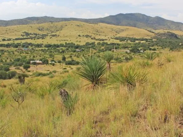 103 Hillcrest Dr, Fort Davis, TX 79734