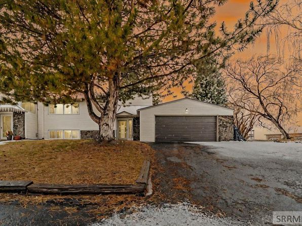 12000 S Sunrise Cir, Idaho Falls, ID 83404