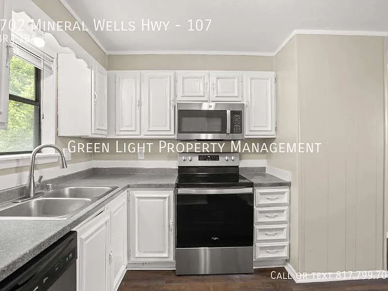 1702 Mineral Wells Hwy #107 — Photo 5