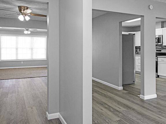 3rd image of 1905 Windwood Dr
