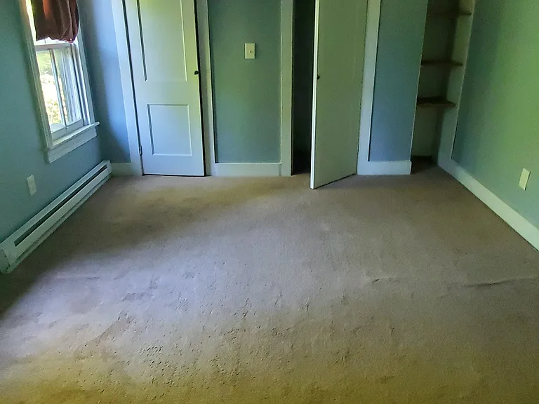 23 Dewey St — Photo 10