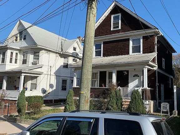 3rd image of 149 Beechwood Ave