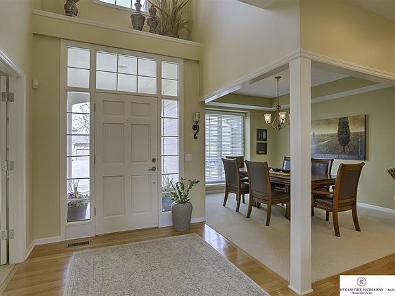 Walk in to a beautiful 2-story entry.