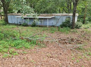 57 Peach Tree St, Laurel Hill, FL 32567