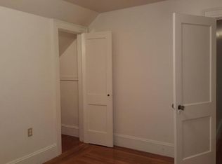 33 Bedford Ave, Hamden, CT 06517