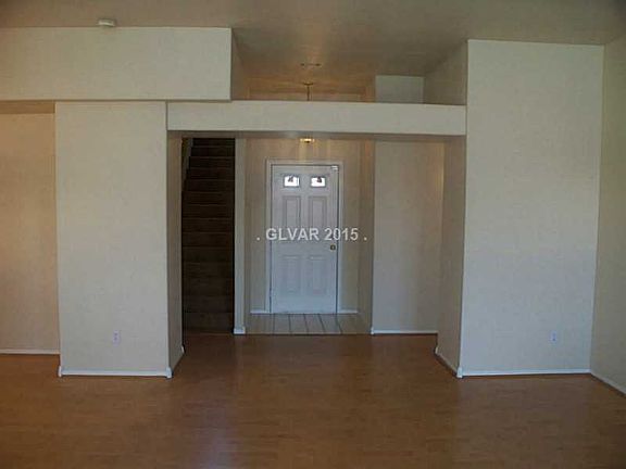 5th image of 917 River Mountain Dr
