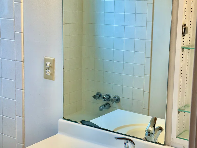 5680 George St #3 — Photo 17