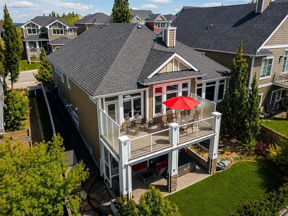 1st image of 27 E Ridge View Pl