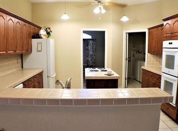 3rd image of 3208 Kilmer Dr