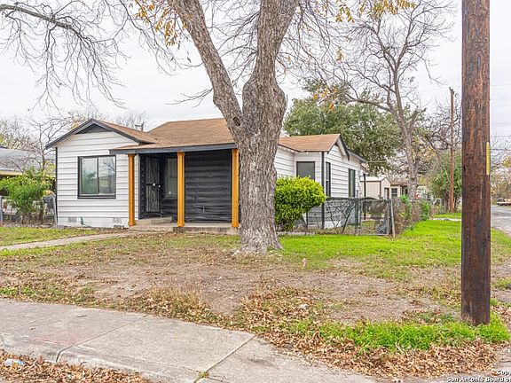 2nd image of 701 Linares St