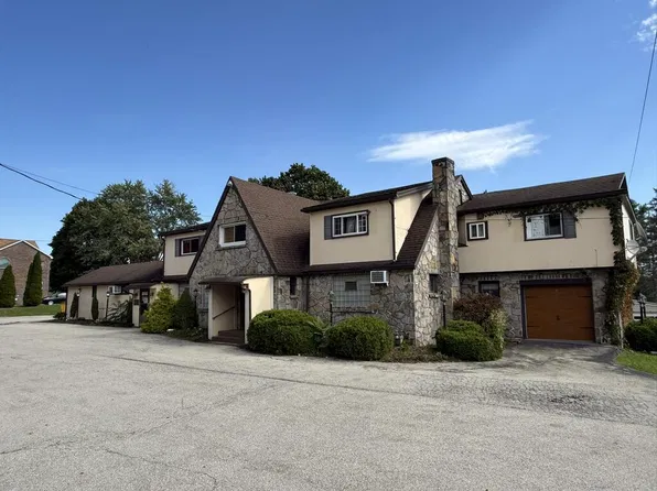 1654 William Penn Ave, Johnstown, PA 15909