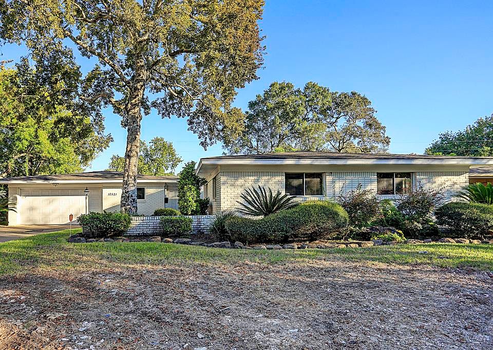 1st image of 10521 Willowgrove Dr