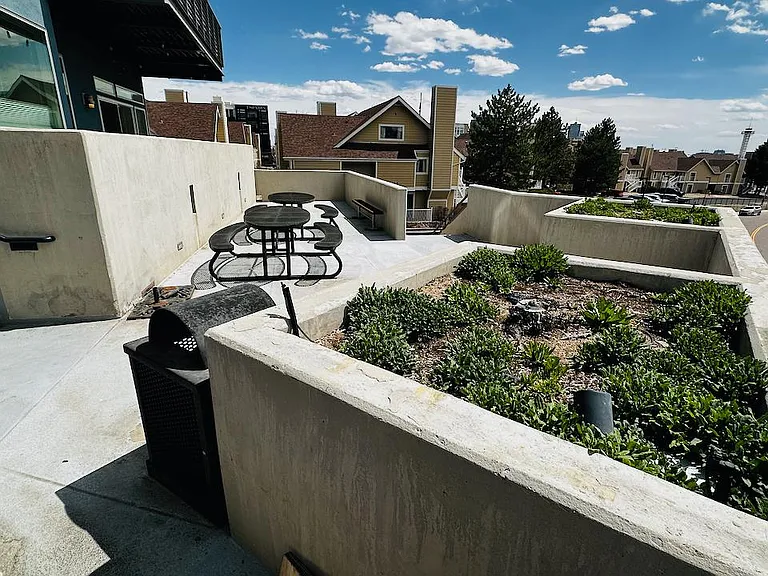 2460 W 29th Ave #103 — Photo 12
