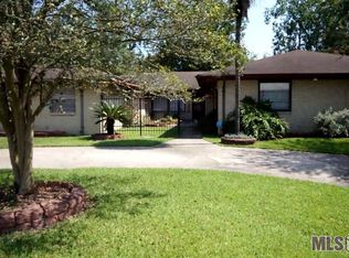 13628 Airline Hwy, Gonzales, LA 70737