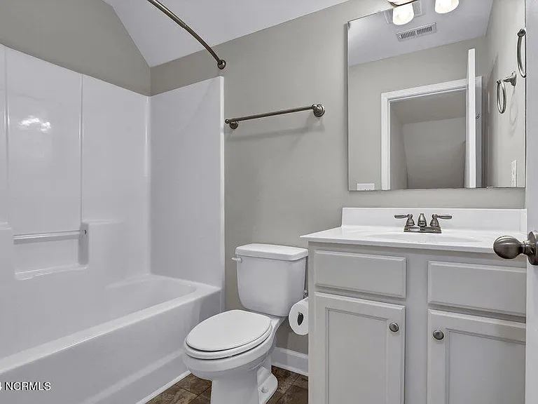 801 Rosedale Dr — Photo 29