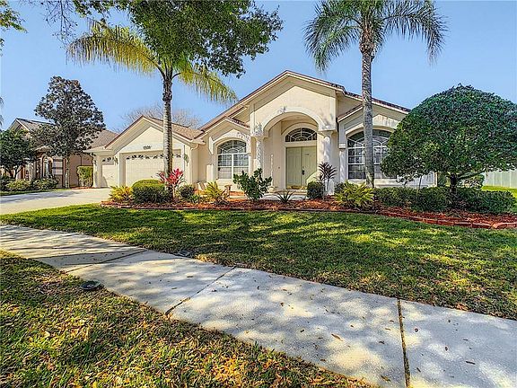 5th image of 15126 Arbor Hollow Dr