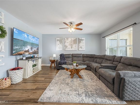 5th image of 3474 Acapulco Cir