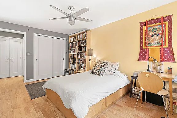 4th image of 525 E 11th St APT 3F
